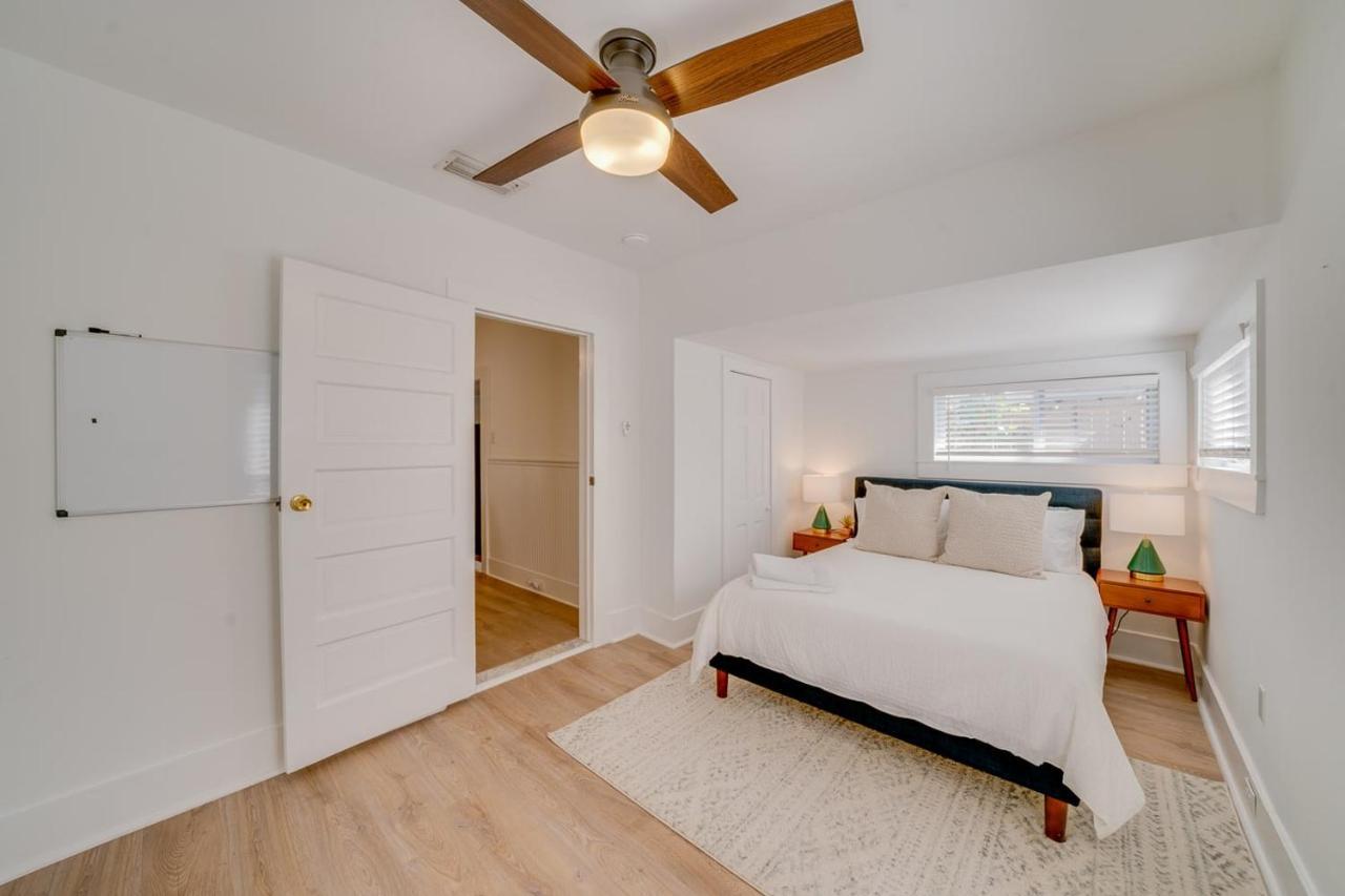Updated Early 1900S 2Br Cottage Walking Distance To Downtown With Onsite Parking St. Augustine Esterno foto
